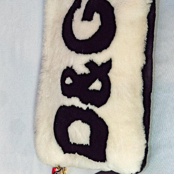 Dolce & Gabbana Women Fur Clutch bag - Picture 3 of 3